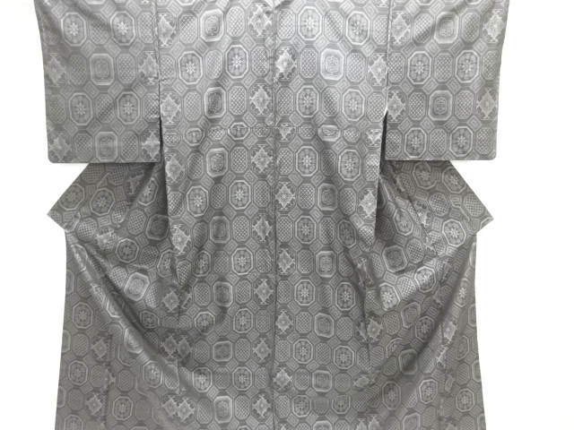 Japanese Kimono / Tsumugi Omeshi Silk